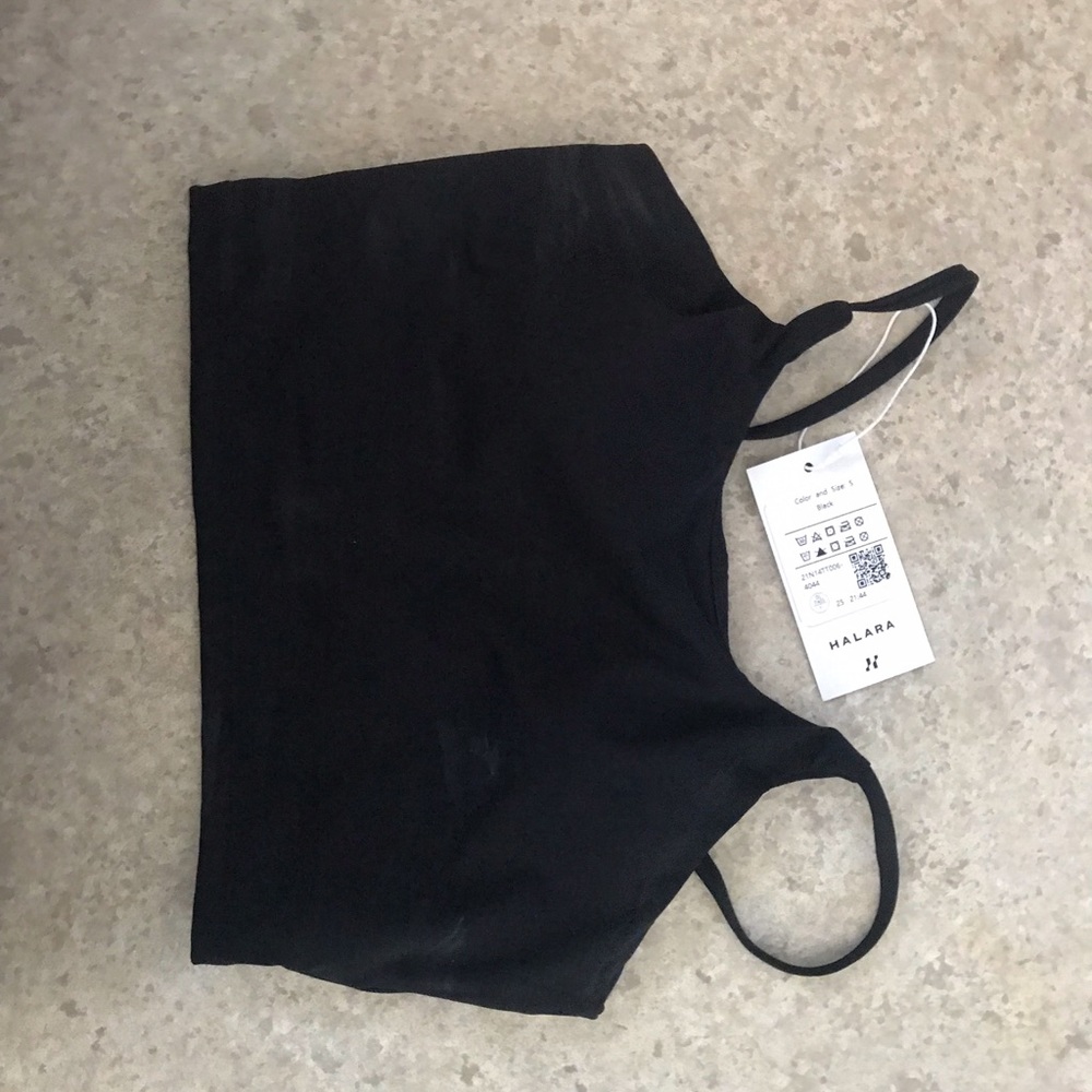 Halara pet hair resistant bra